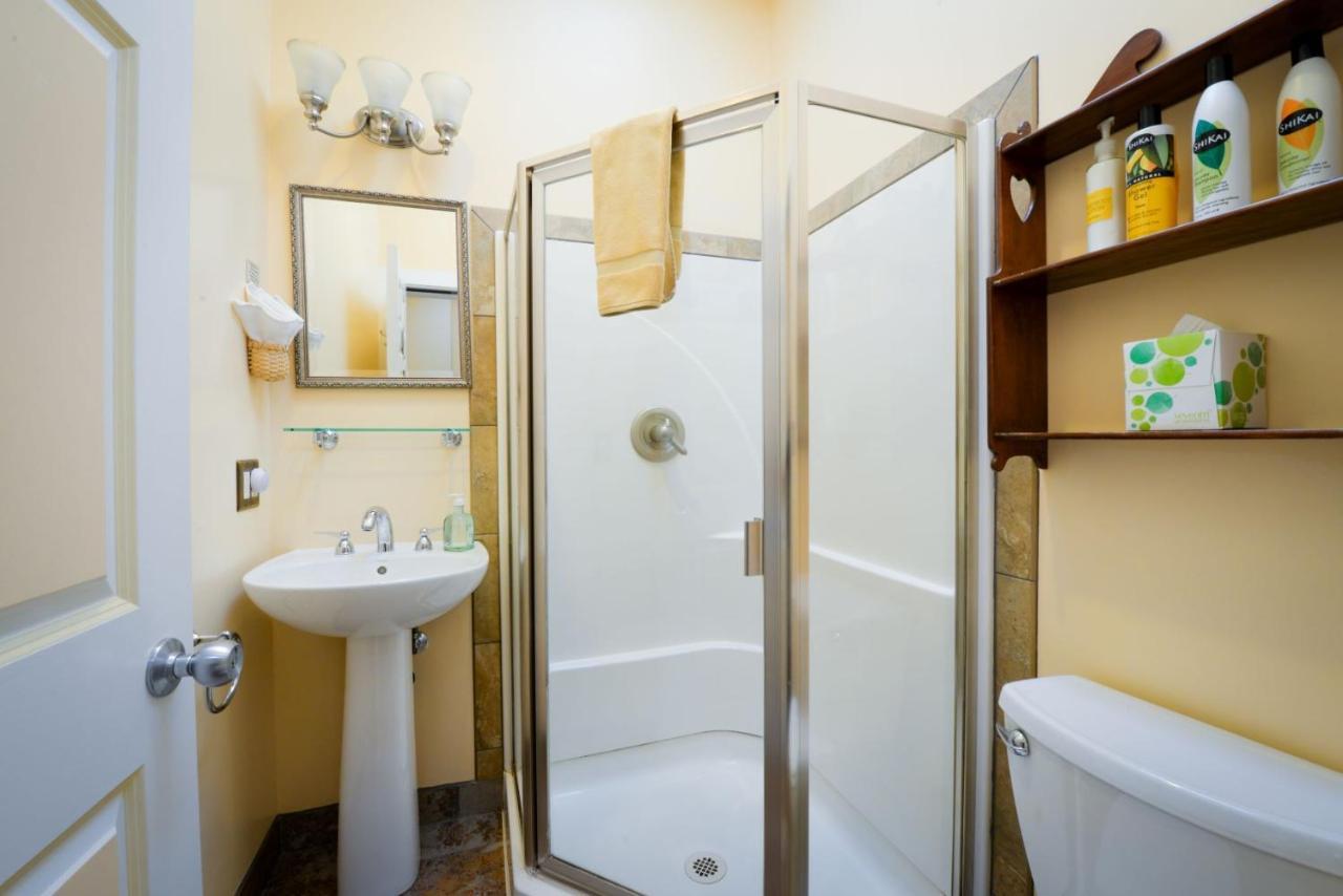 Briar Rose Bed & Breakfast Boulder Room photo